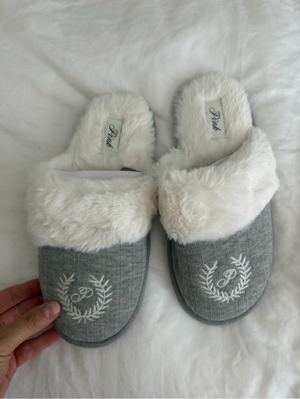PINK BRAND Slippers NWT**